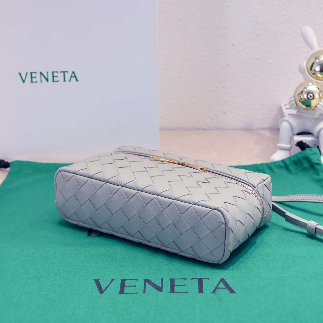 Bottega Veneta Cosmetic Bags